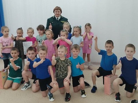 Тюхтет.