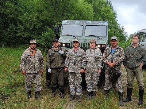 photo_5211210234465483845_y