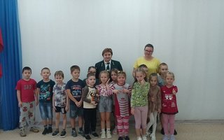 photo_5233355343545438163_y