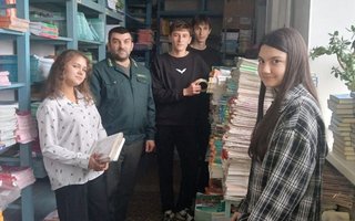 photo_5267061645589025141_y