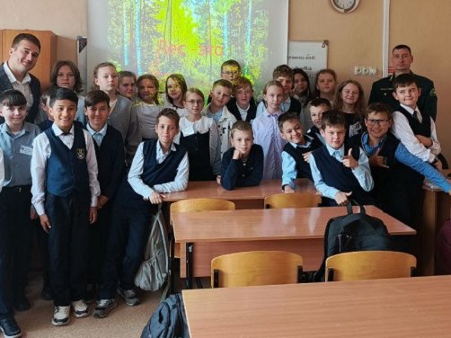 photo_5371037078630037911_y