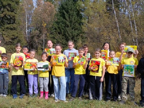 photo_5372863358853839382_y