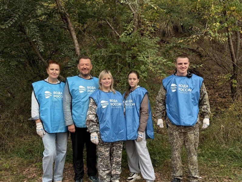 photo_5386376854975410692_y